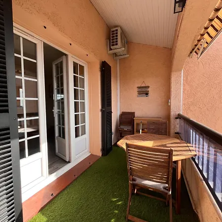 Six Fours Les Lones T2 42m2 Vue Six-Fours-les-Plages